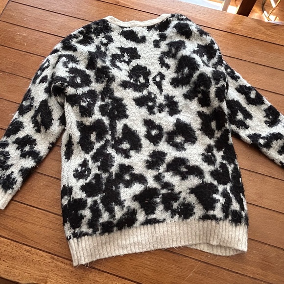Forever 21 animal print cardigan small - Picture 5 of 5